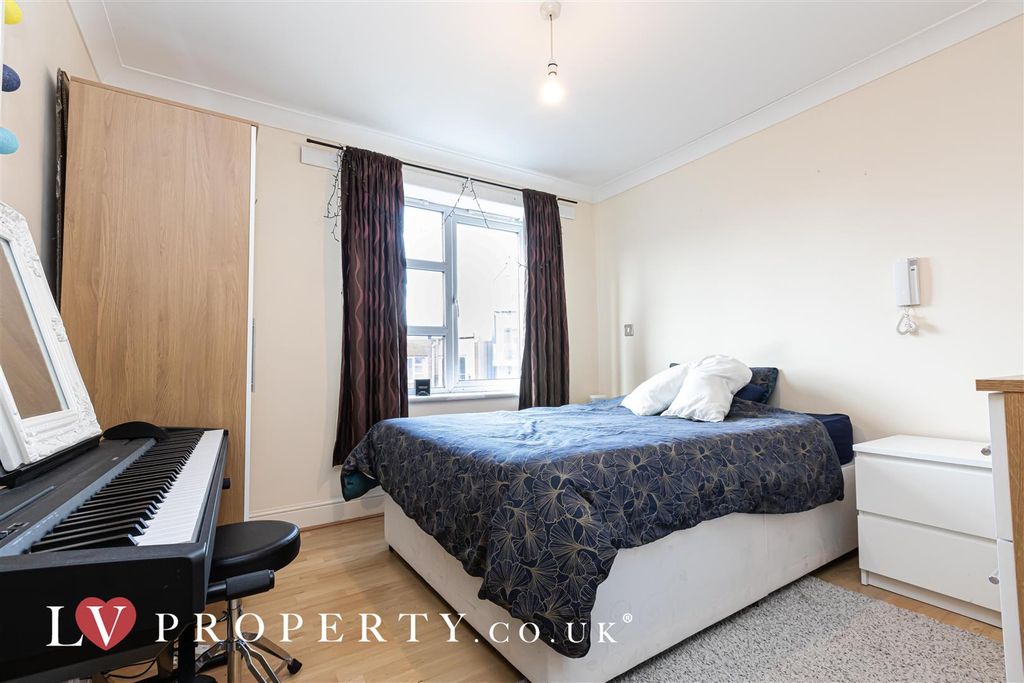Property photo 3 of 7 1.Jpg