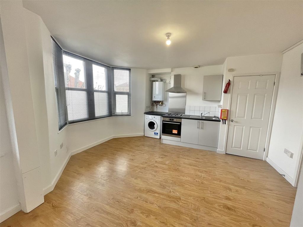 Property photo 2 of 6 Living Room
