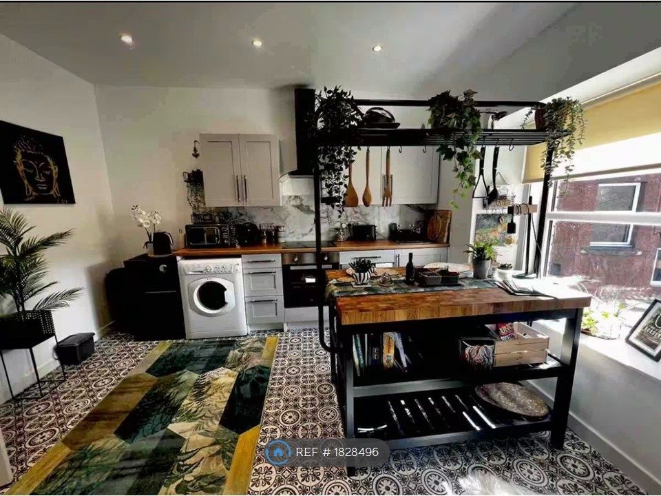 Property photo 1 of 30
