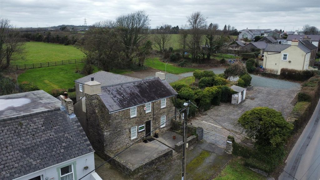 Property photo 3 of 45 Externally.