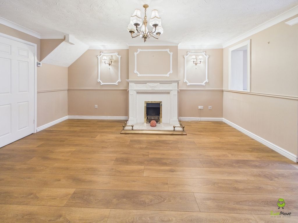 Property photo 3 of 17 Presented By Clinton At Ewemove Bexleyheath And Da