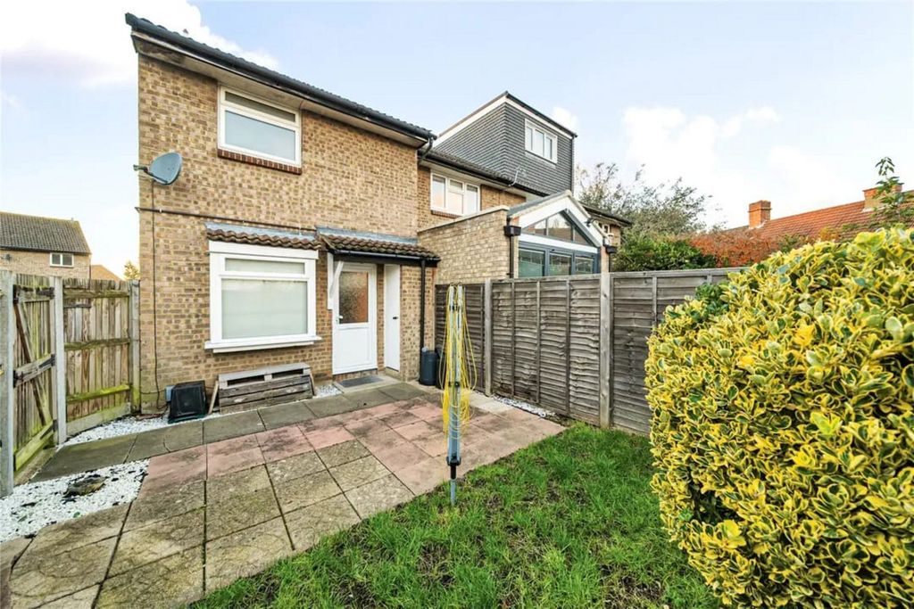 Property photo 1 of 9