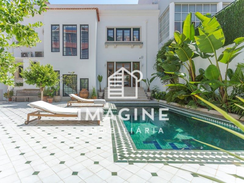 Property photo 3 of 32