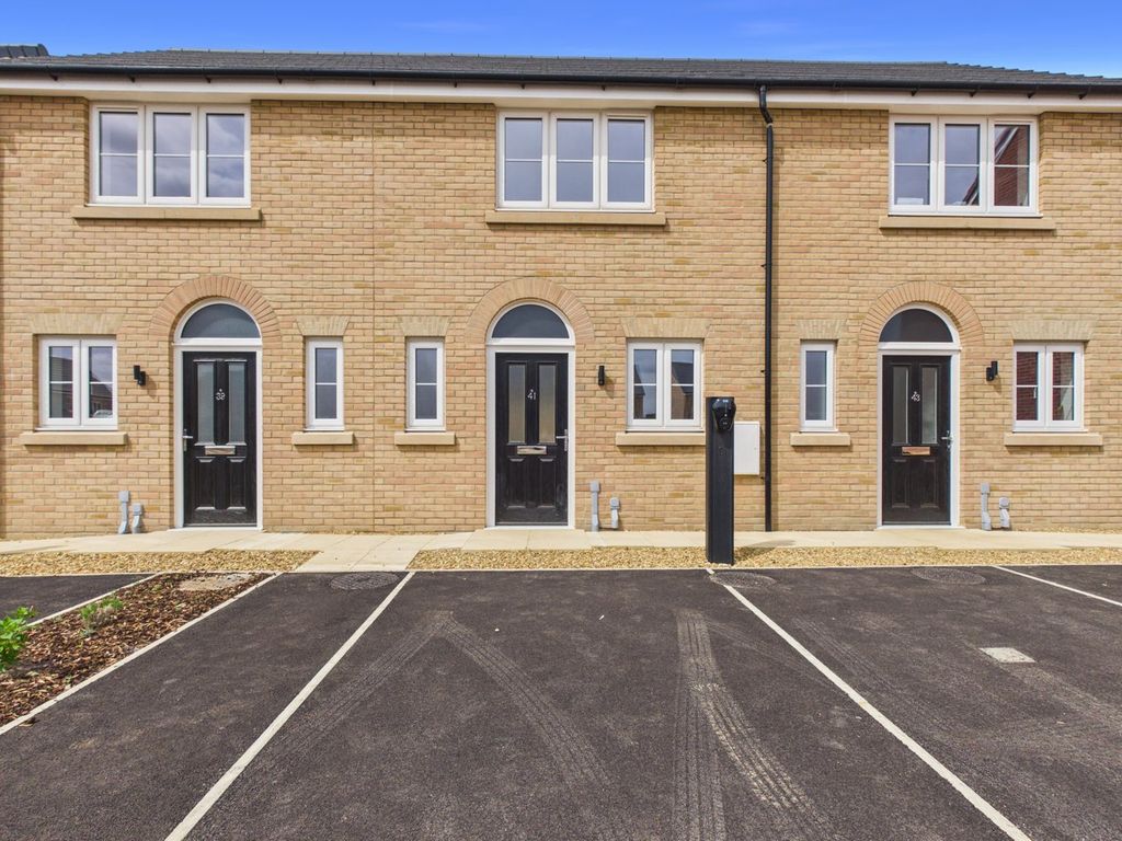 Property photo 1 of 9