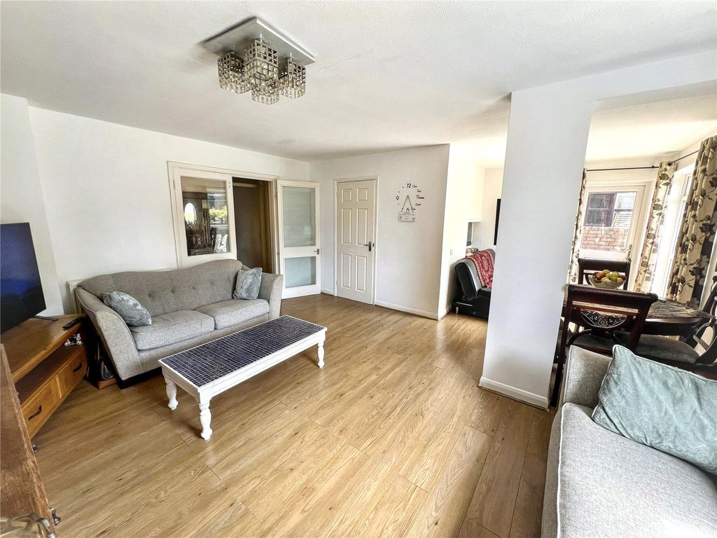 Property photo 3 of 10 Picture No. 09