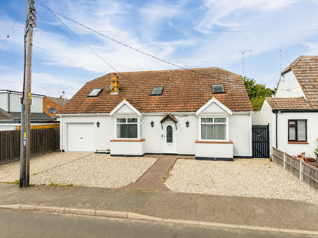 Property photo 1 of 36