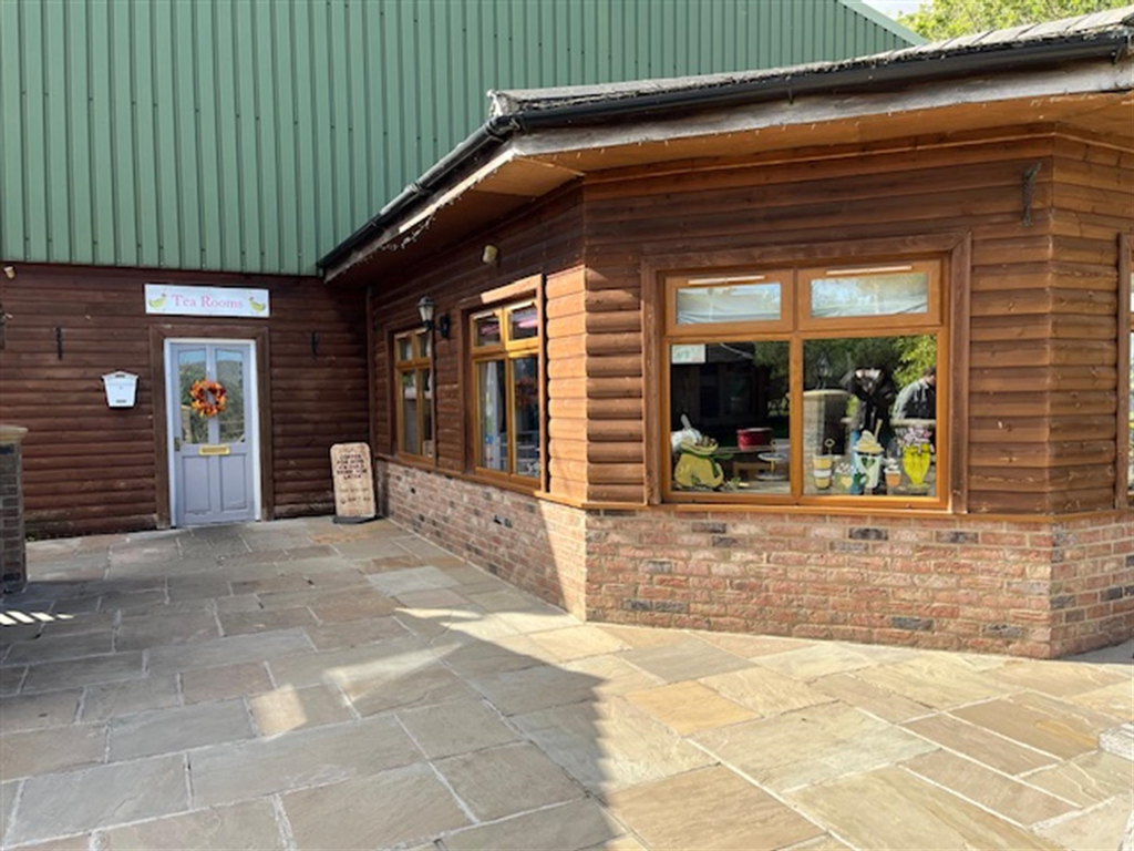 Property photo 2 of 12 Photo 1