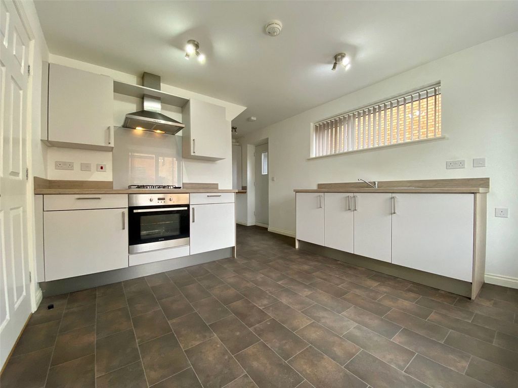 Property photo 3 of 11 Picture No. 25