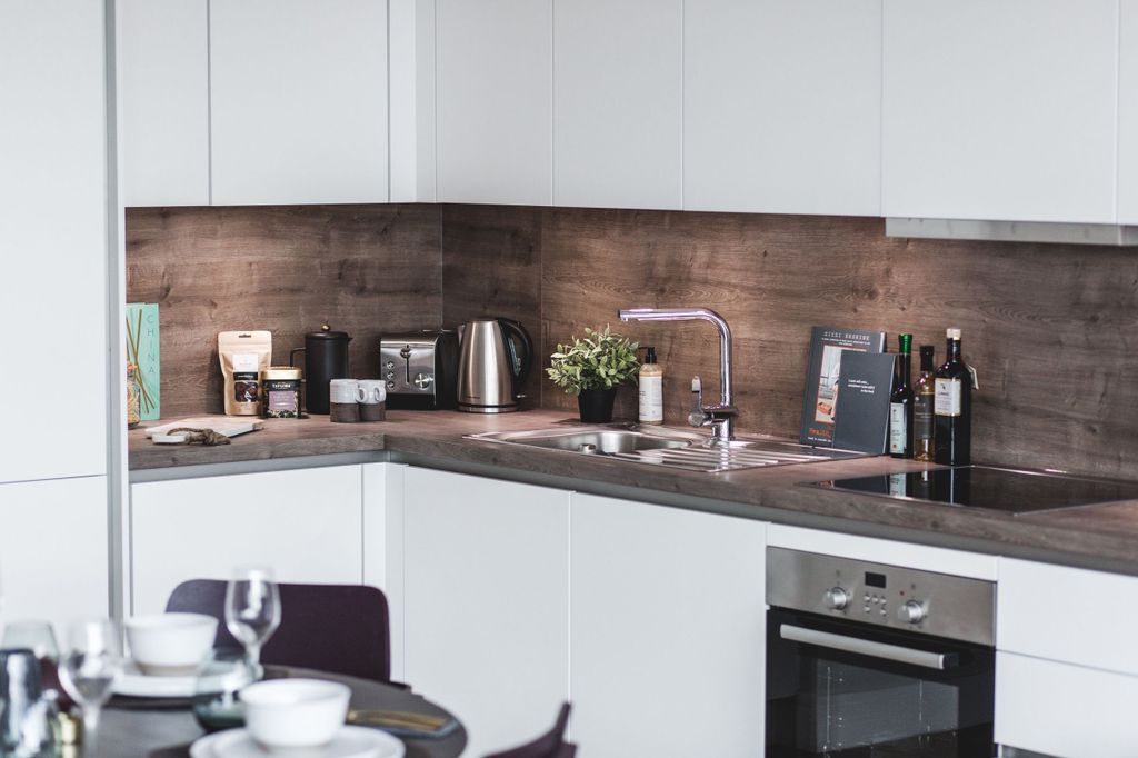 Property photo 1 of 20 Kitchen (Example)