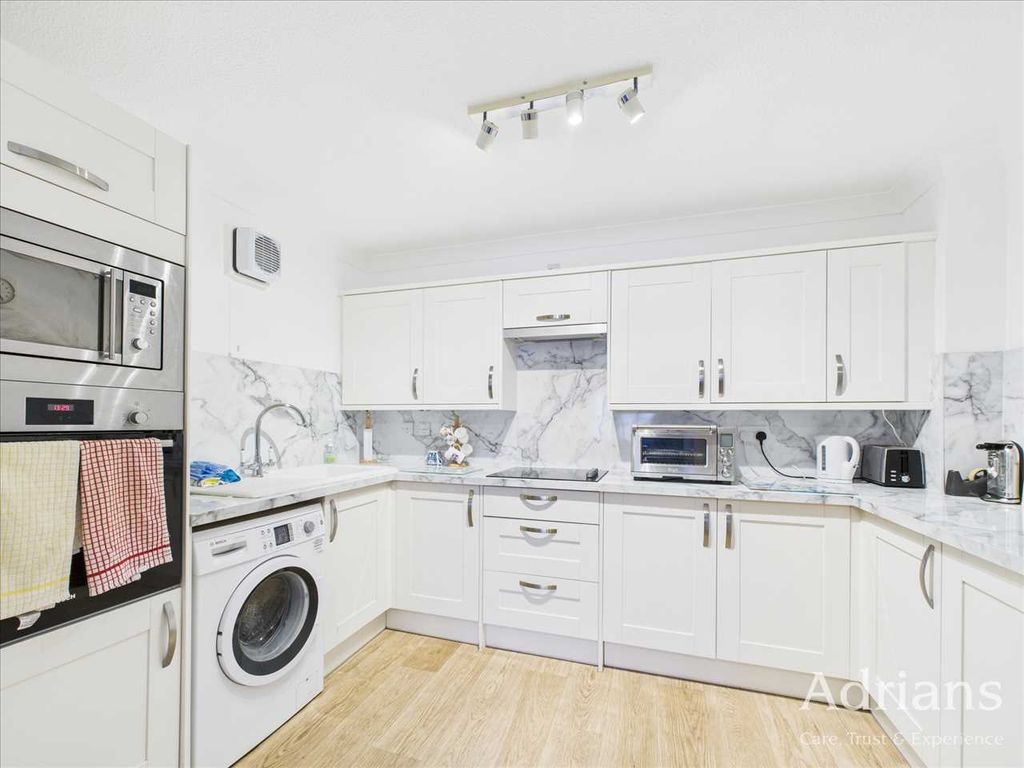 Property photo 1 of 12 Main Picture