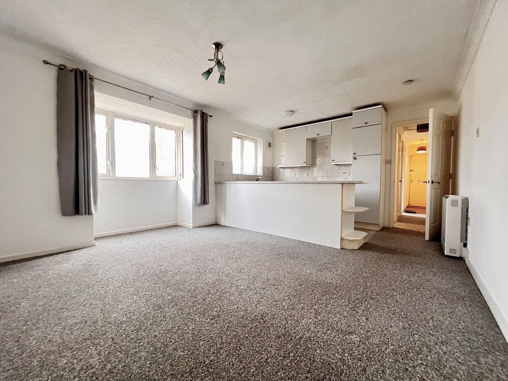 Property photo 3 of 5