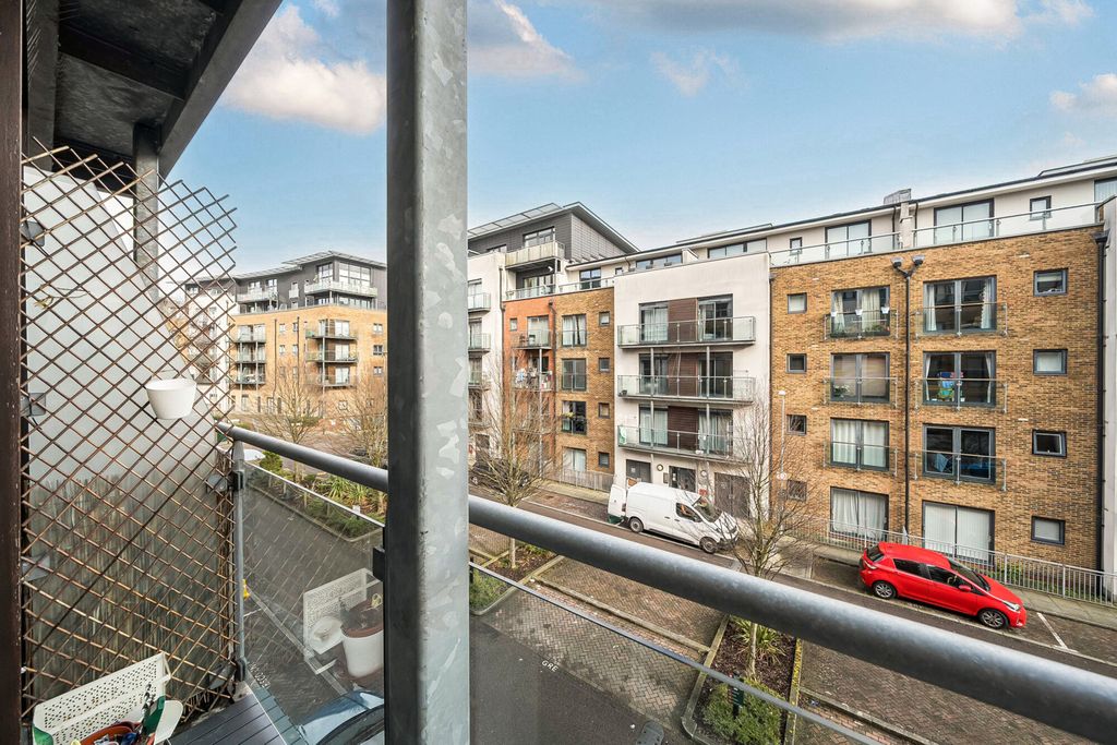 Property photo 3 of 13 Balcony