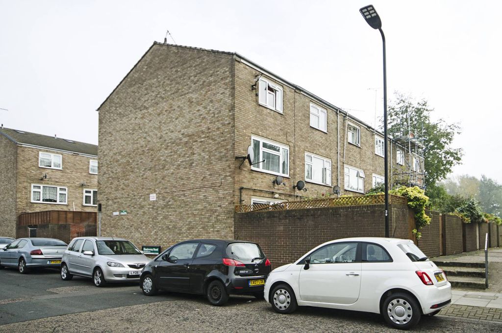 Property photo 2 of 11