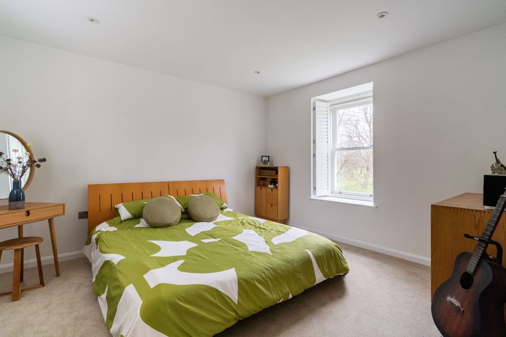 Additional image 6 of 5 bed terraced house for saleHampton Court Road, East Molesey KT8