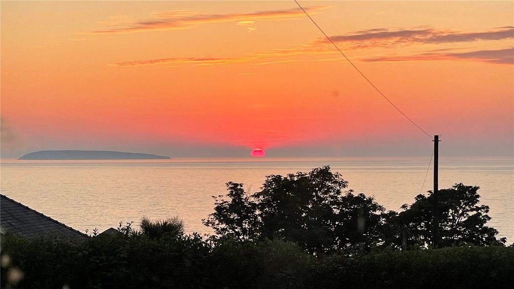 Property photo 2 of 22 Picture No. 05