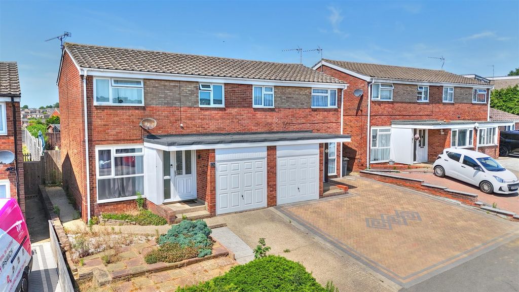 Property photo 1 of 15 Dji_20260623130932_0251_D_Enhancer.Jpg