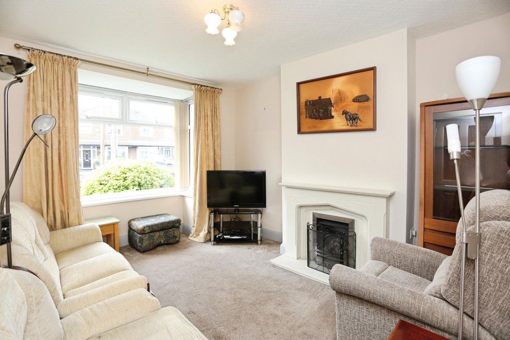 Property photo 2 of 20 Picture No. 18