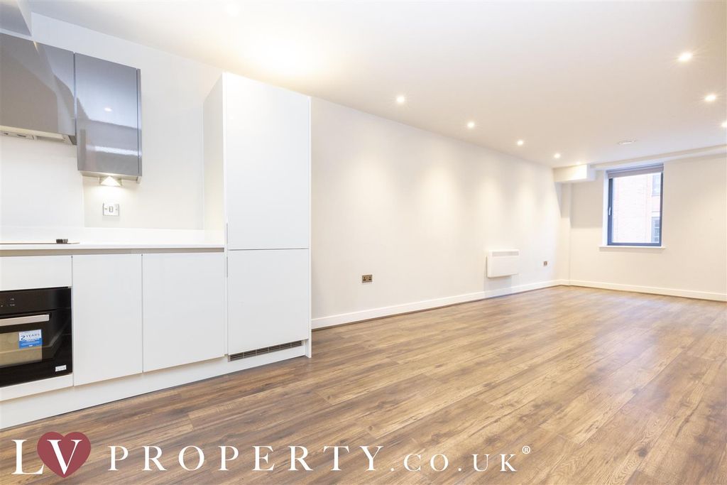 Property photo 3 of 10 N1.Jpg