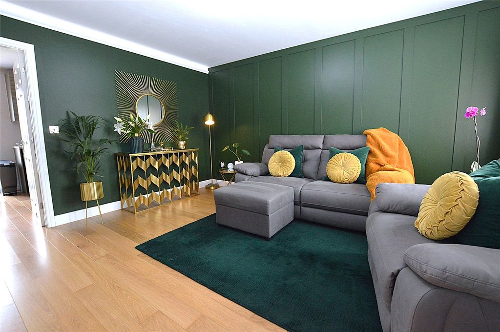 Property photo 2 of 17 Picture No. 05
