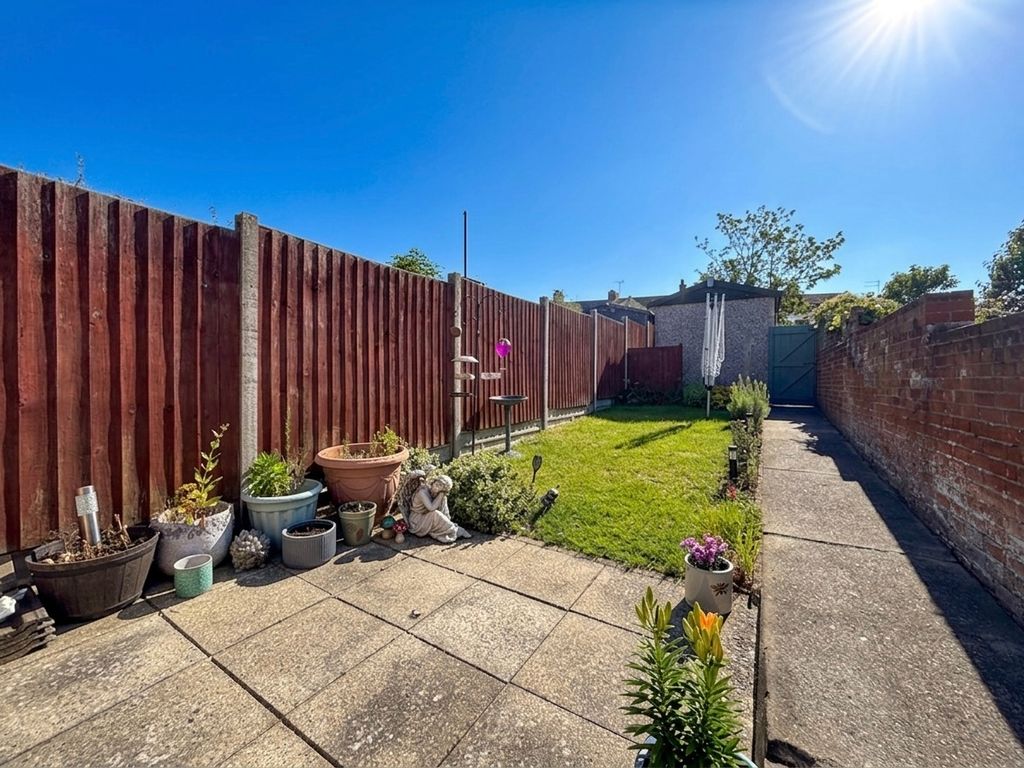 Property photo 3 of 14