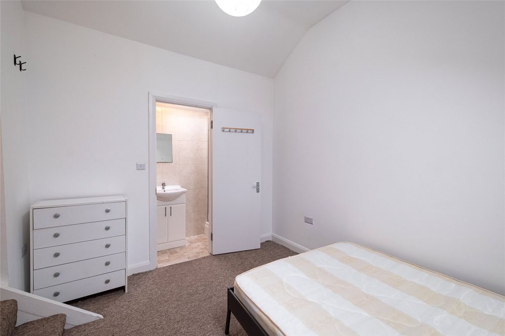 Property photo 3 of 7 Picture No. 03