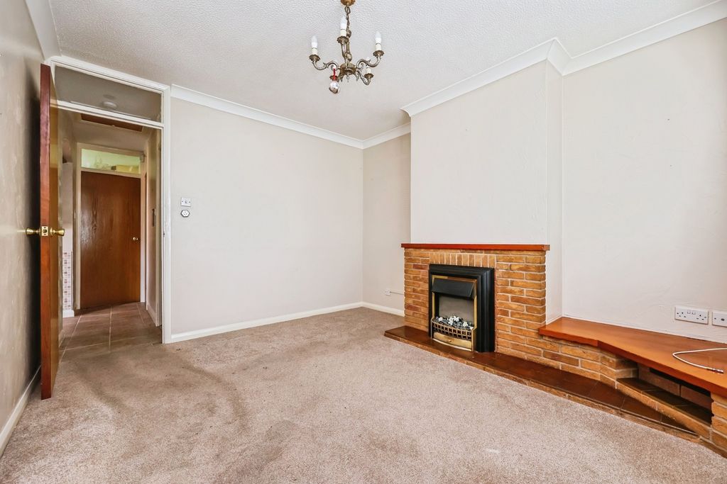 Property photo 2 of 17 Pbox-Img.Jpg