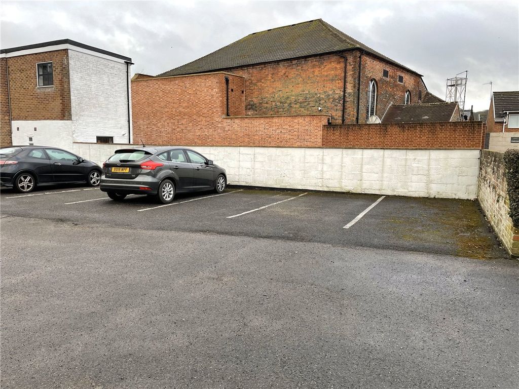 Property photo 2 of 12 Picture No. 02