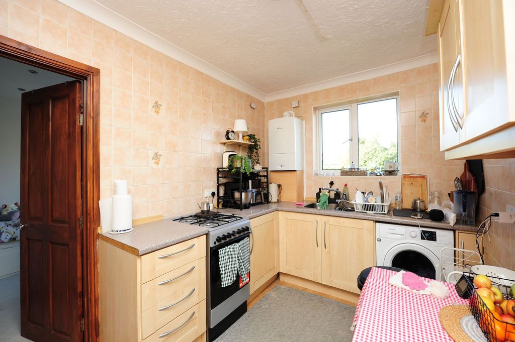 Property photo 3 of 7