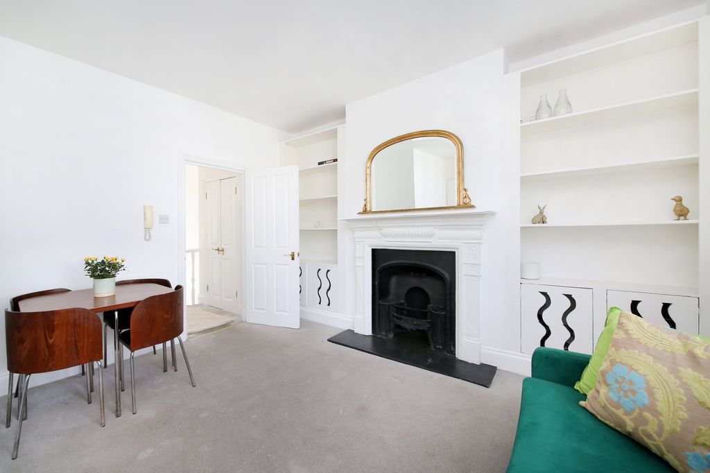 Property photo 3 of 10
