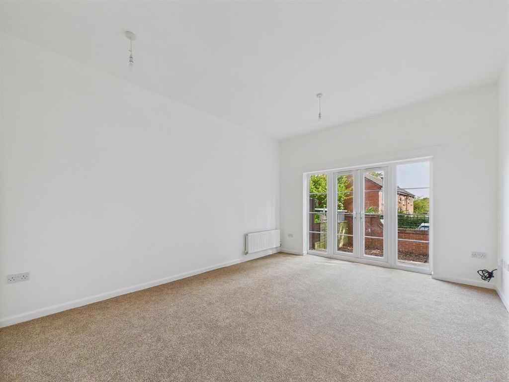Property photo 3 of 8 Sitting Room.Jpg