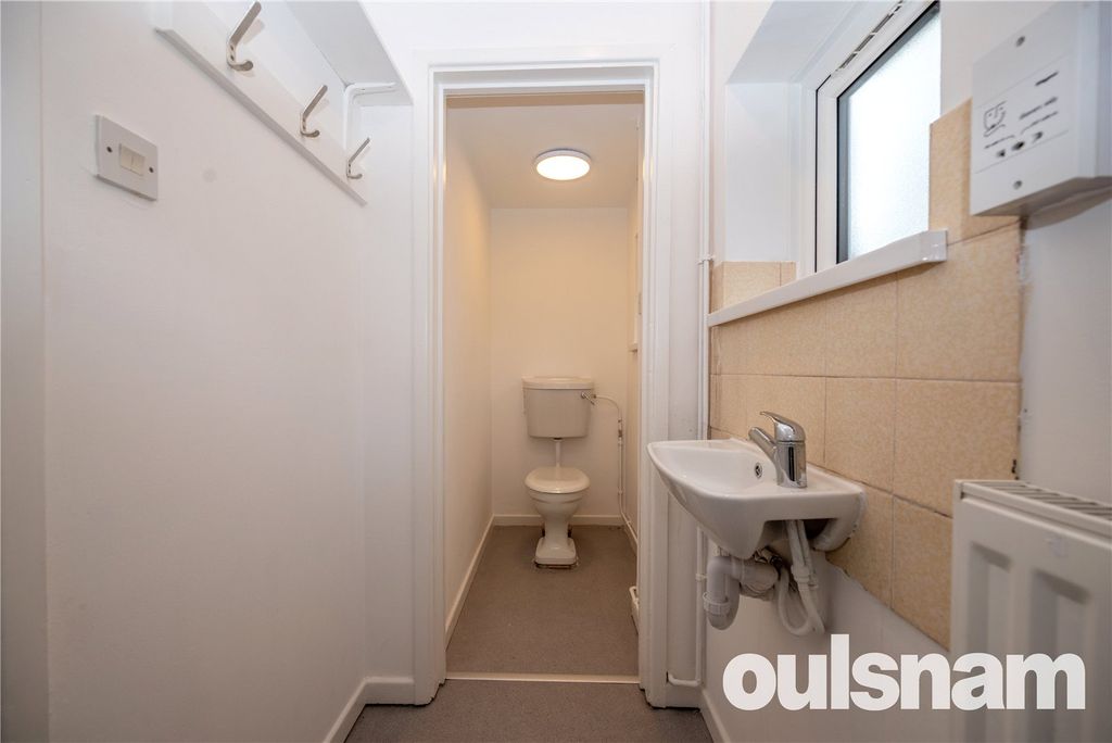Property photo 3 of 35 Picture No. 29