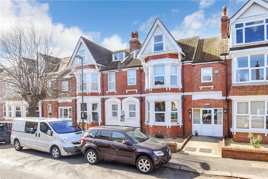 Property photo 1 of 8 External (Brochure)