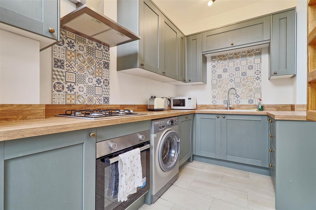 Property photo 3 of 13 Kitchen.Jpg