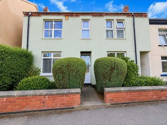 Property photo 3 of 21 Two Flats