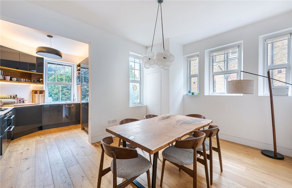 Property photo 2 of 12 Picture No. 02