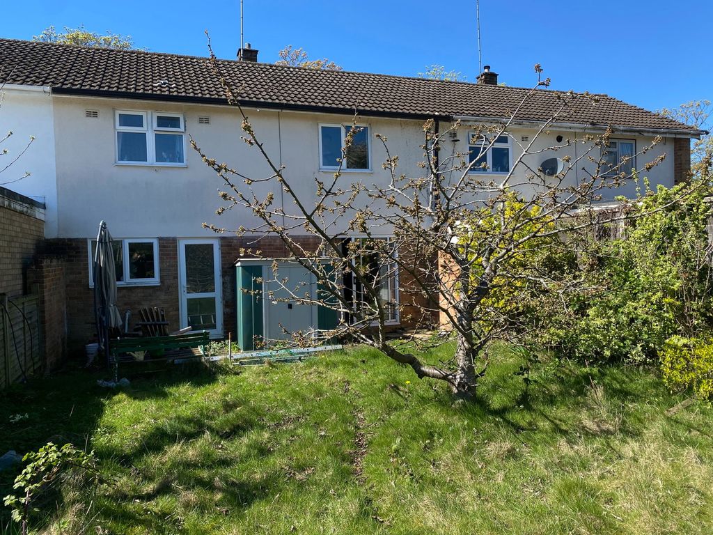 Property photo 3 of 7