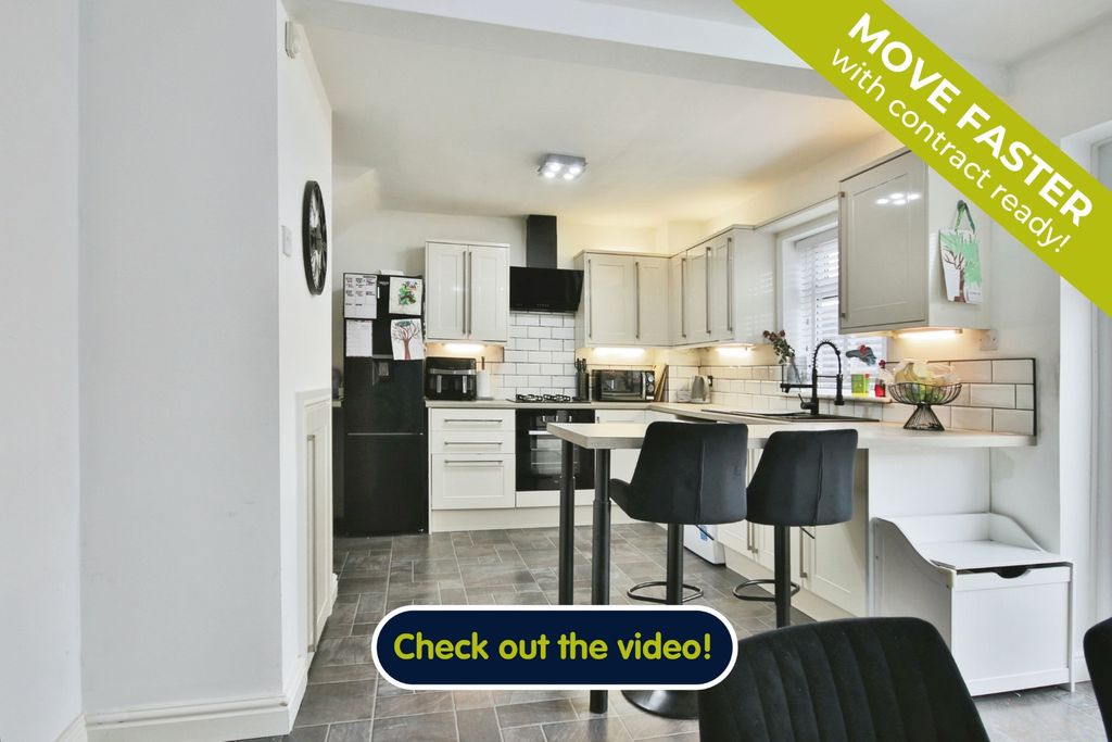 Property photo 1 of 22 4017250