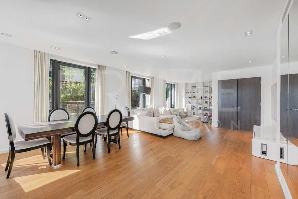 Property photo 1 of 12 Reception3 (2).Jpg