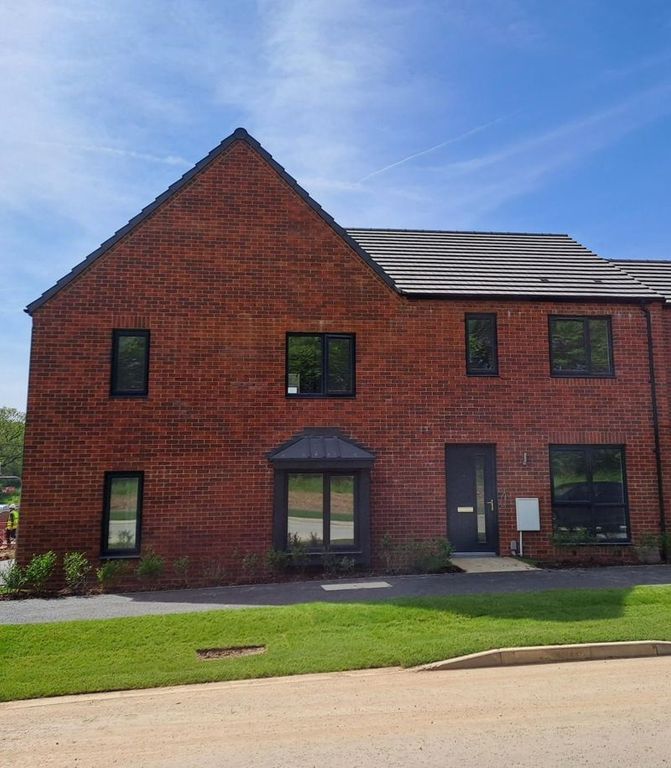 Property photo 1 of 5 Photo 5