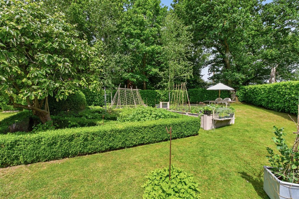 Additional image 39 of 6 bed country house for saleStanklyn Lane, Stone, Kidderminster Worcestershire DY10