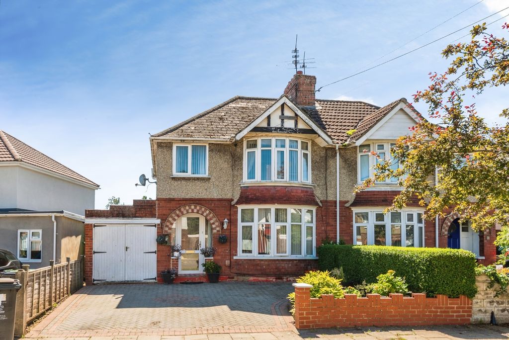 Property photo 1 of 17 Pbox-Img.Jpg