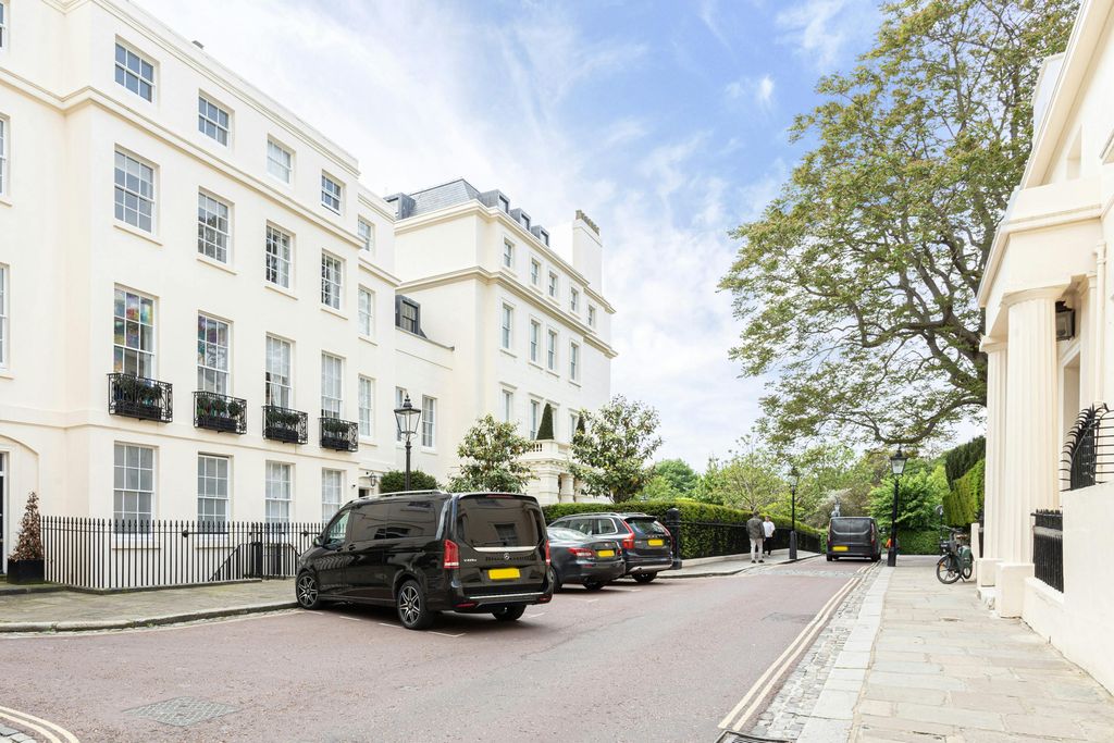 Property photo 2 of 20 Exterior 4.Jpg