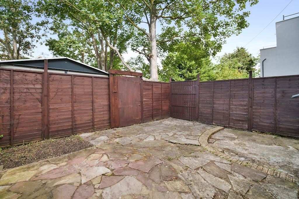Property photo 3 of 12