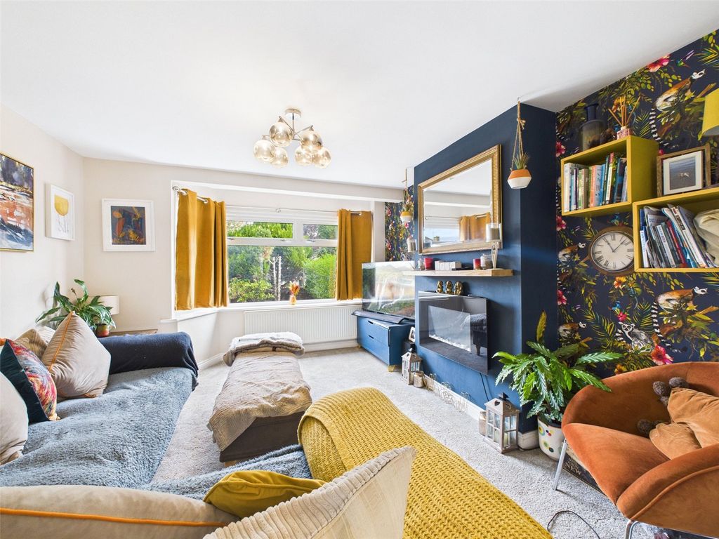 Property photo 3 of 21 Picture No. 14