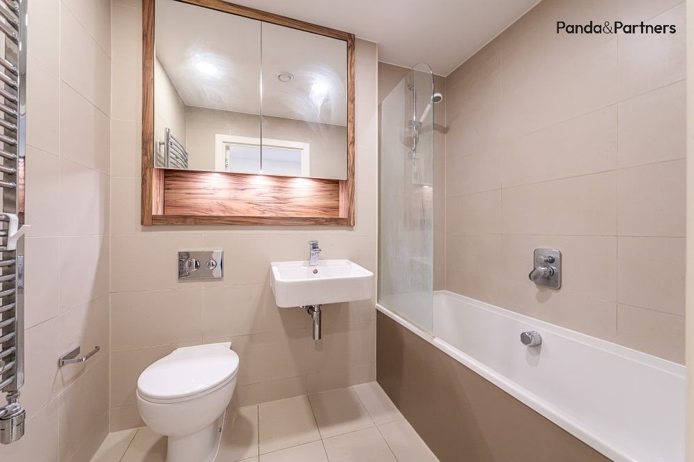 Property photo 3 of 18 Photo