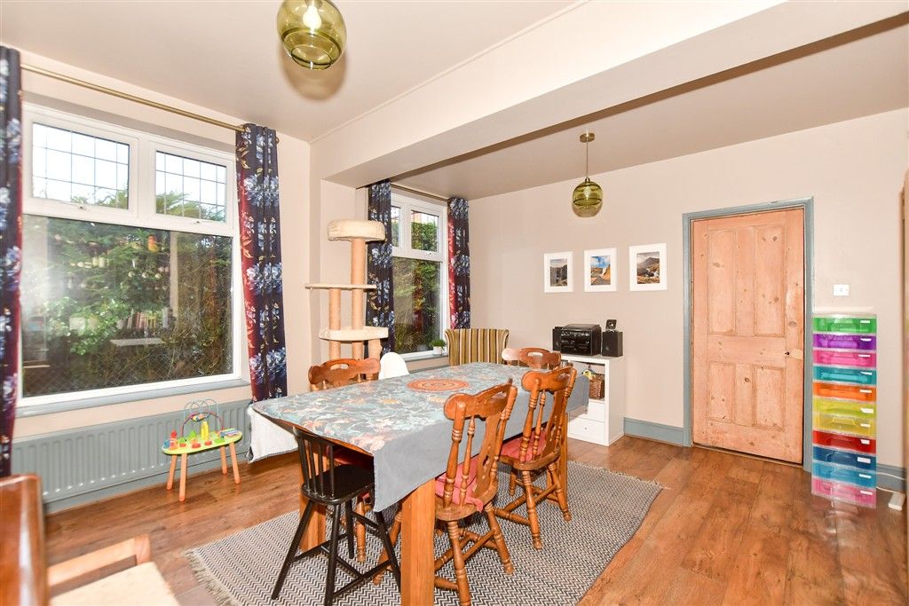 Property photo 1 of 15 Dining Room