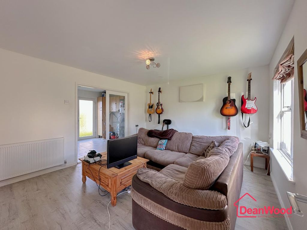 Property photo 3 of 16 No-03.Jpg
