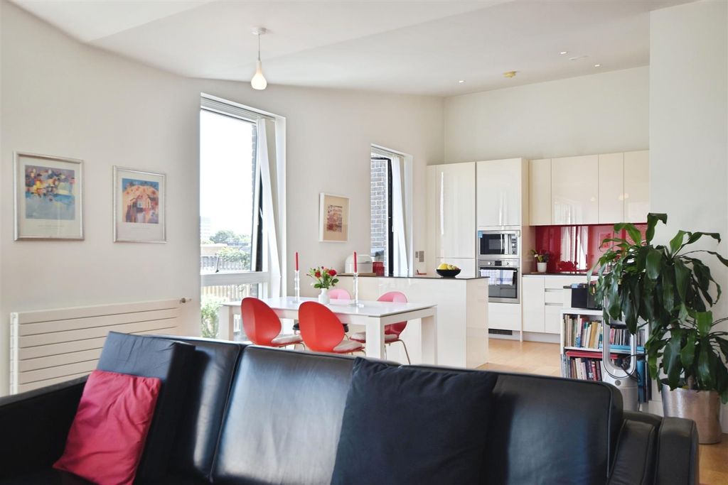 Property photo 3 of 13 2B6E6B6c-Dsc_0415.Jpg