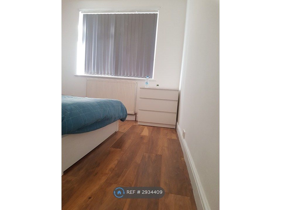Property photo 3 of 3