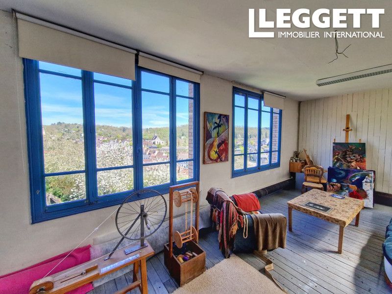 Property photo 3 of 10